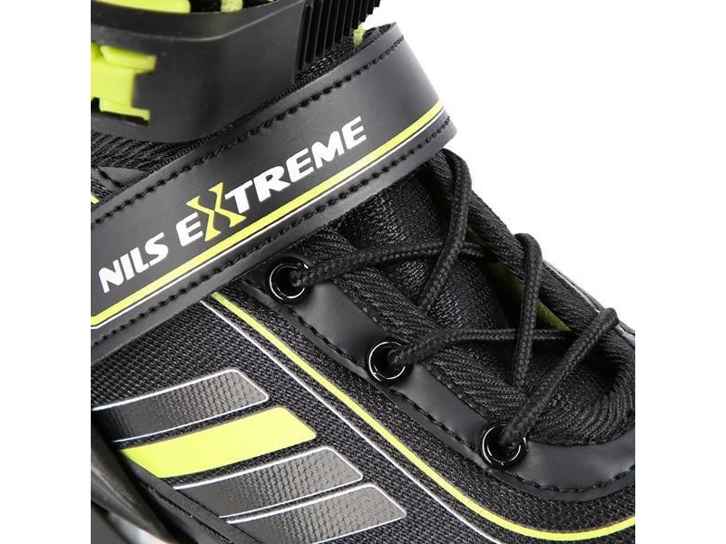 Nils Extreme NH18191 utbytbara skridskor justerbar sort r. 39-43 | Utomhusleksaker - Gå / Löpande fordon - Inlines | GameStuff