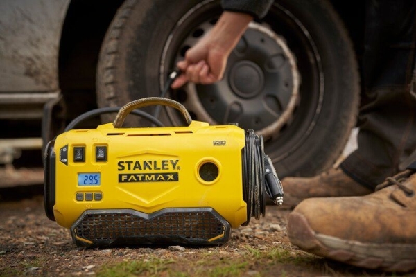 Stanley SFMCE520B 18V bilkompressor | Elverktyg - Luftverktyg - Kompressor | GameStuff