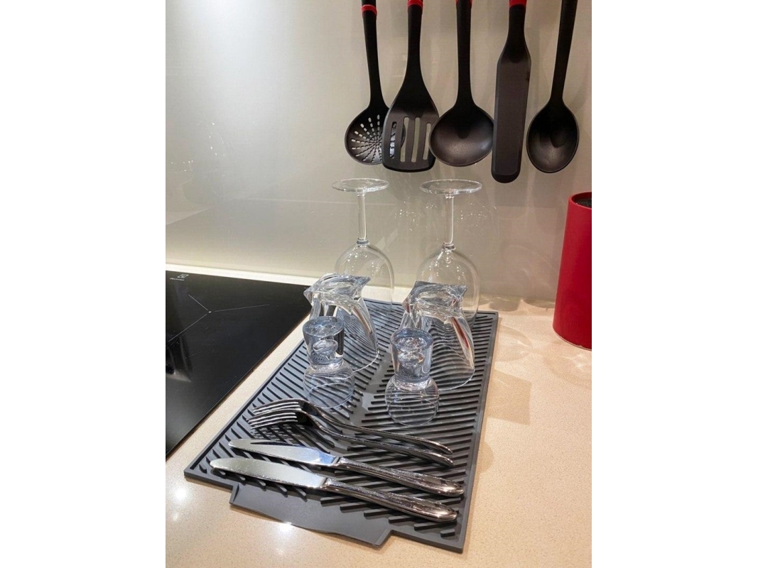 Brunbeste silikone drypunderlag til køkkenservice 39x25 cm 3088
