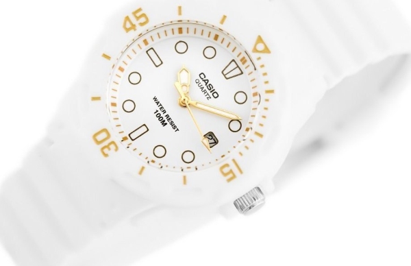 Casio Damenuhr Lrw-200H 7E2 (Zd557i)
