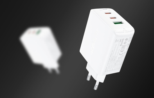 Acefast A41 Ladegerät 1X Usb-A 2X Usb-C 1,5 A (A41 Weiß)