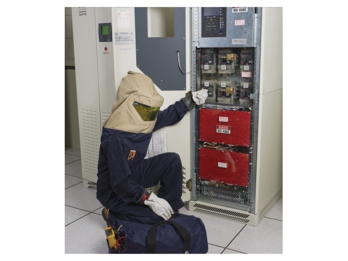 APC On-Site Warranty Extension - Utökat serviceavtal - material och tillverkning (för UPS 80 kVA) - 1 år - på platsen - öppettider - svarstid: NBD - för Galaxy 300 | Datortillbehör - Service - förpackningar | GameStuff