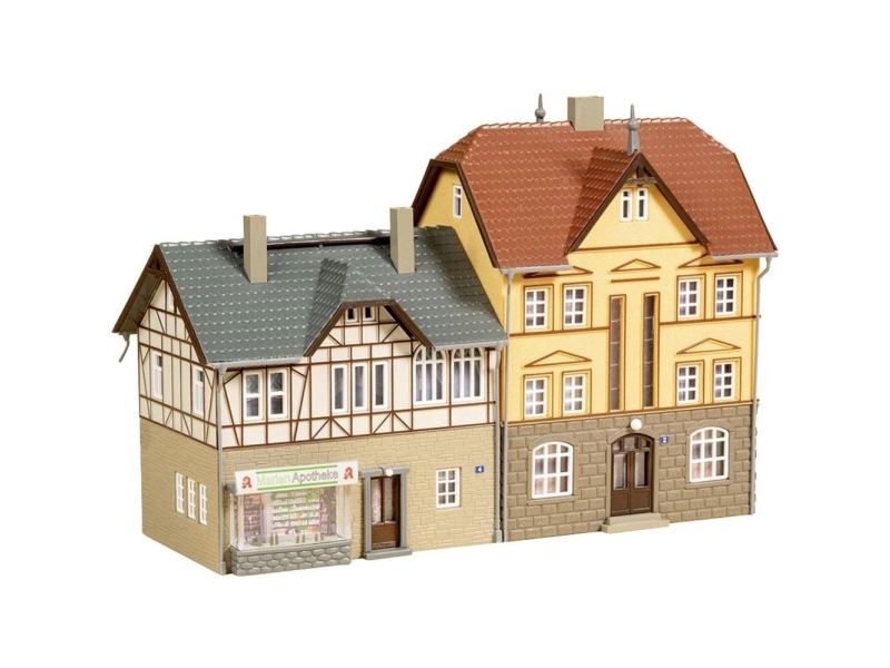 Beboelseshuse banegårdsvej 2/4 H0, TT Auhagen 12354