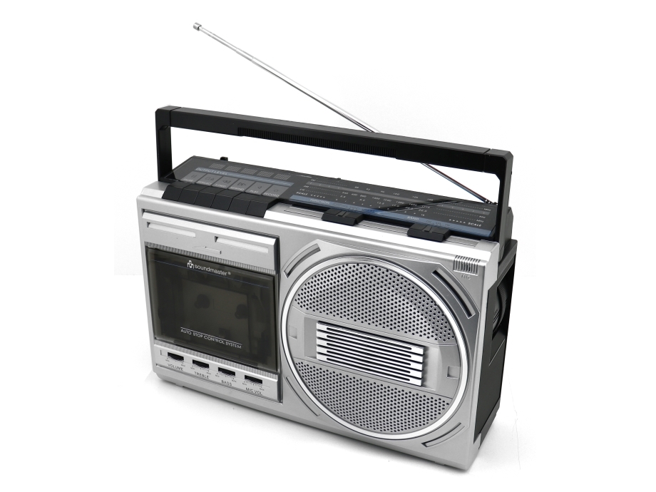 Soundmaster RR20SI, 3 W, FM, MW, SW, 3,5 mm, Svart, Silver, Alkalisk, 230 V | TV, Ljud & Bild - TV & Hemmabio - Blu-ray och DVD | GameStuff