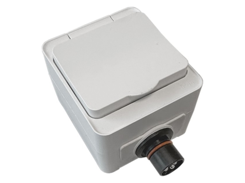 DEFA Stickproppsuttag 230V Enkel vit | Bilvård & Biltillbehör - Bilens Interiörutrustning - Övriga | GameStuff