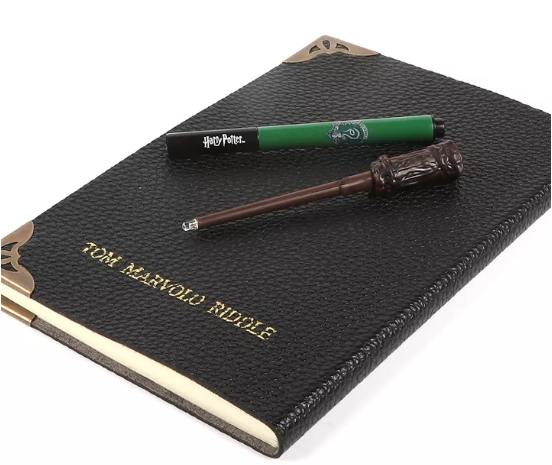 Tom Riddles Diary Notebook, Pen & Torch | Utomhus - Väskor & Resväskor - Ryggsäckar | GameStuff
