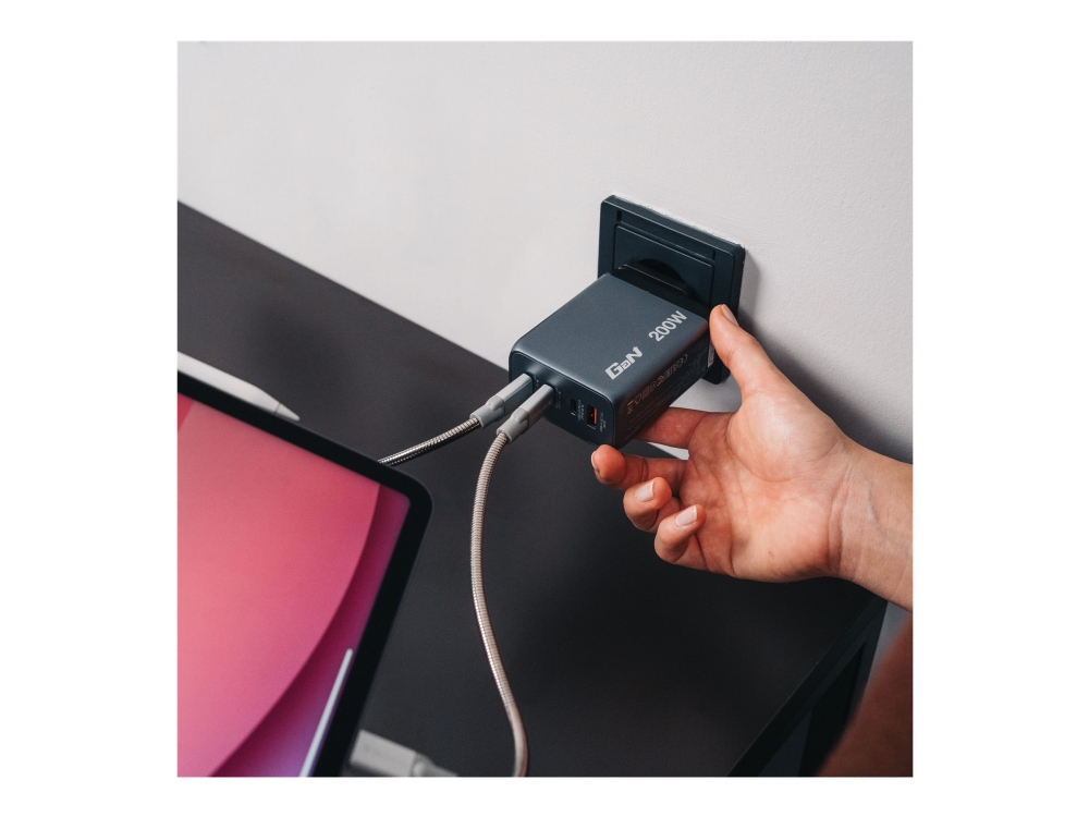 Verbatim - Strømforsyningsadapter - GaN - AC 100-240 V - 200 Watt - output-stikforbindelser: 4