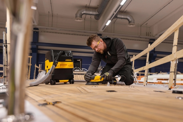 MIRKA Industristövsugare DEXOS 1217 M AFC | Vitvaror - Dammsugare - Våt-/Torrdammsugare | GameStuff