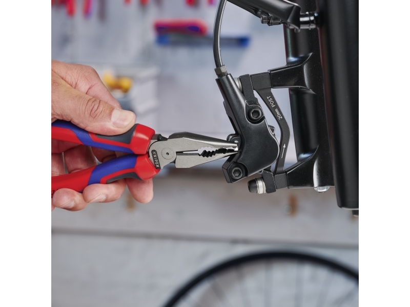 Knipexin teräväkärkiset yhdistelmäpihdit