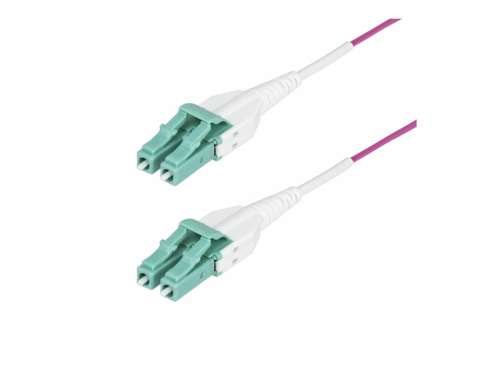 StarTech.com 30 m LC/LC (UPC) OM4 multimode fiberoptisk kabel - Patchkabel - LC/UPC duplex multi-mode (han) til LC/UPC duplex multi-mode (han) - 30 m. - 1,6 mm - fiberoptisk - duplex - 50/125 my - OM4 - OFNR - loop - erika-violet