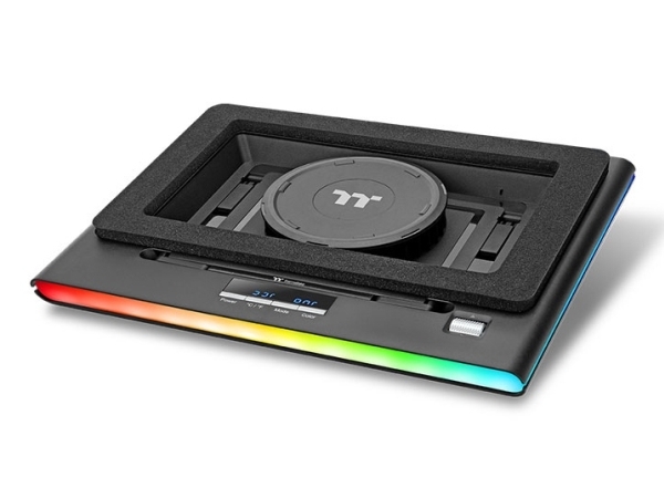 Thermaltake Massive EXTREME, 1 styck, 12 cm, 2,5 cm, Knappar, 3500 RPM, 48,5 cfm | Datorer & Surfplattor - Bärbara tillbehör - Övriga tillbehör | GameStuff