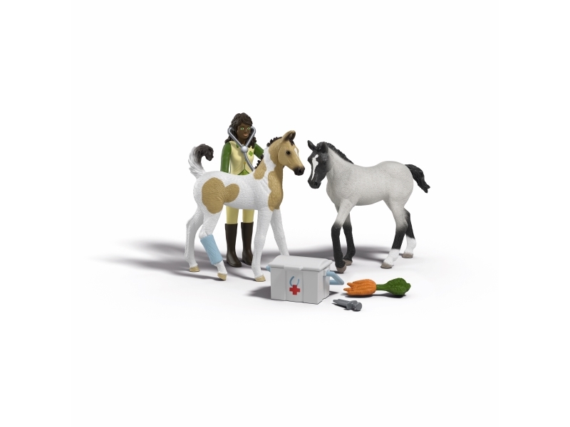 Schleich Sarahs First Aid Kit | Andra leksaksmärken - Krypning | GameStuff