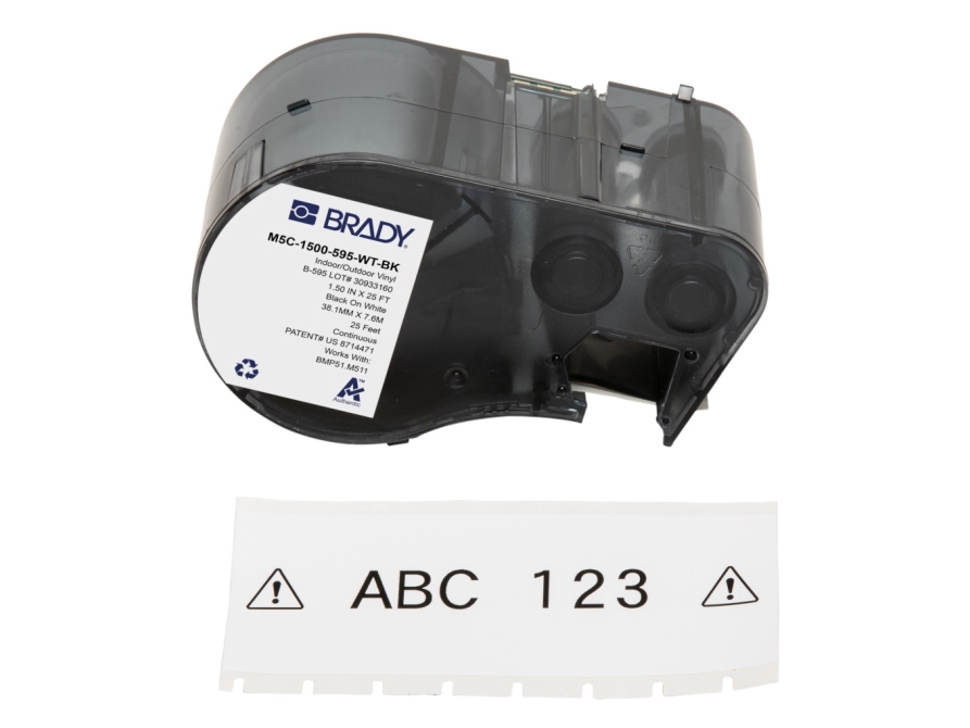 Brady M5c-1500-595-Wt-Bk, Sort, Hvid, Selvklæbende Printeretiket, Kontinuerlig Etiket, Vinyl, Termisk Overførsel, Akryl