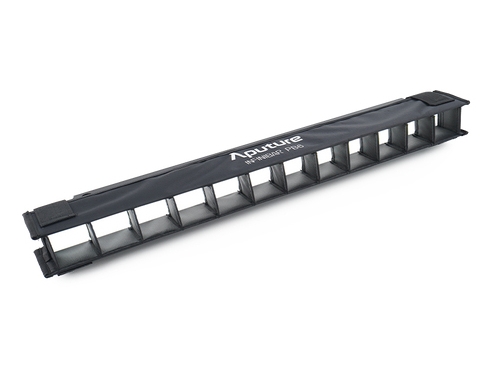 Aputure Apm0300a32, Gitter, Schwarz, Infinibar Pb6