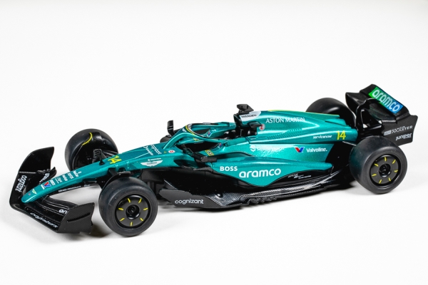 Aston Martin F1 1:24 Die-Cast