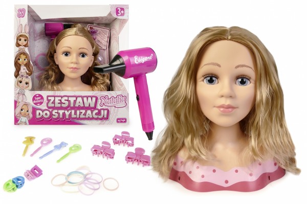 Artyk Natalian pään hiustenleikkaus