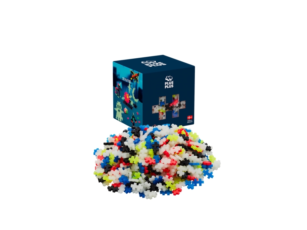 Plus-Plus Glow / 600 Pcs