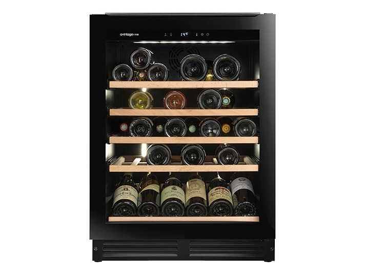 Avintage AVU50S82, Kompressori viininjäähdytin, Kalusteisiin sijoitettava, 44 pullo(a), 80 W, F, musta