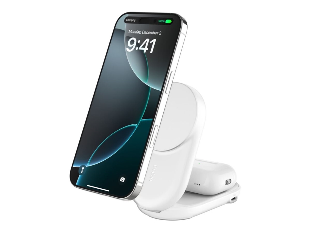 Belkin Ultracharge - Trådløs Opladningsstander - 2-I-1, Qi2, Magnetisk, Foldbar + Ac-Strømadapter - 25 Watt - Ultra Fast Charge (Usb-C) - Hvid