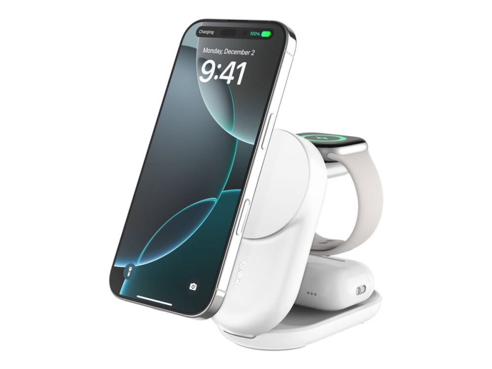 Belkin UltraCharge - Trådlöst laddställ - 3-i-1, magnetisk, vikbar, med Qi2 + växelströmsadapter - 25 Watt - Fast Charge - vit | Tele & GPS - Batteri & Laddare - Laddare | GameStuff