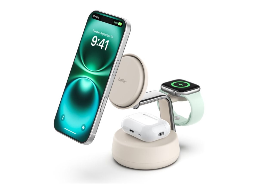 Belkin UltraCharge Pro - Trådlöst laddställ - 3-i-1, Qi2 + växelströmsadapter - 25 Watt - Fast Charge - sand | Tele & GPS - Mobil tillbehör - Övriga tillbehör | GameStuff