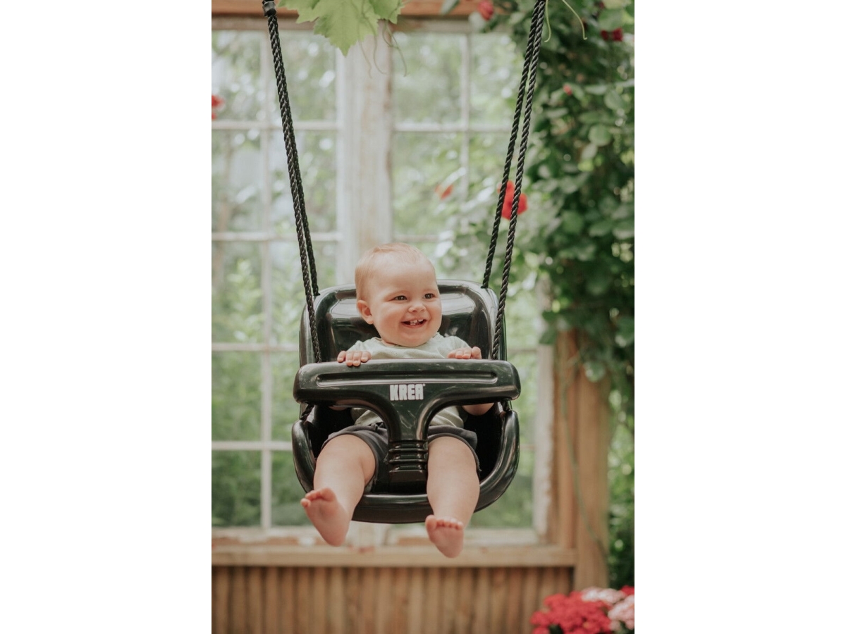 KREA Swing w/High Back In Plastic Black | Utomhusleksaker - Spela i trädgården - Gungor | GameStuff
