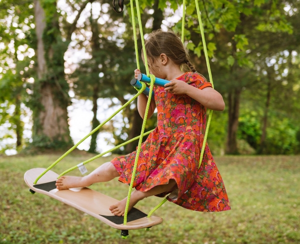 Adventure Sports Skate Swing Skateboard Trægynge | Utomhusleksaker - Spela i trädgården - Gungor | GameStuff