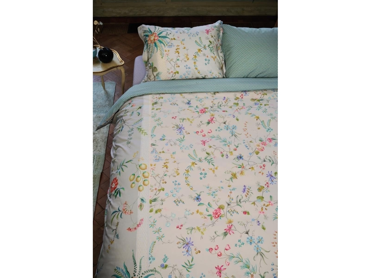 Små blommor Khaki 140x220 | Baby & barn - Textil och kläder | GameStuff