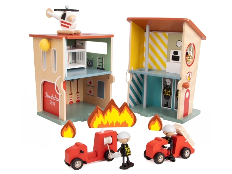 Classic World Leksaksbrandstation i trä med tillbehör | N - A | GameStuff