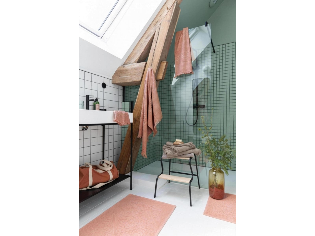 VIVARAISE ENZO BATH MAT Clay 54X110