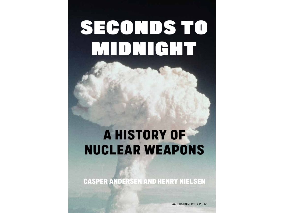 Seconds to Midnight | Casper Andersen og Henry Nielsen