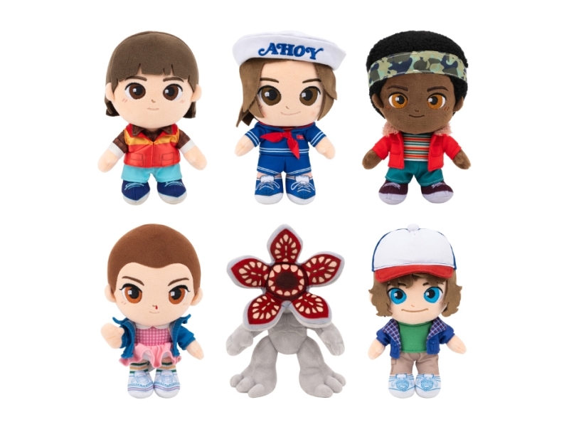 Stranger Things Core plush-assortment