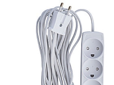 E-line 3-polig sockel 2x0,75 - H05VVVH2-F, vit u/j, 230V/10A, plastkabel, 5m | Stickproppar och uttag | GameStuff