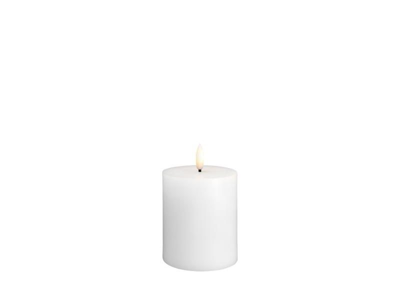 Moods & More LED pillar candle - Classic white - 74x100 mm