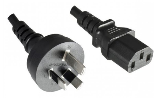 Mercodan 580820011, 1,8 M, C13-Koppler, 125 V, 10 A