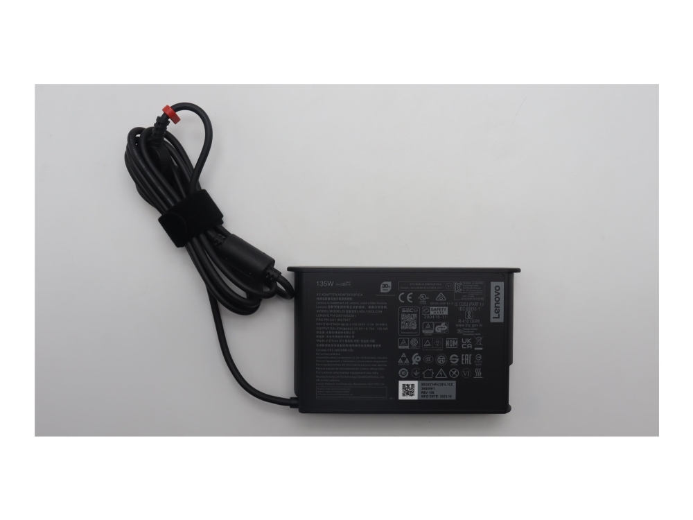 Lenovo - Strømforsyningsadapter - Ac 100-240 V - 135 Watt - Global - Sort - Fru