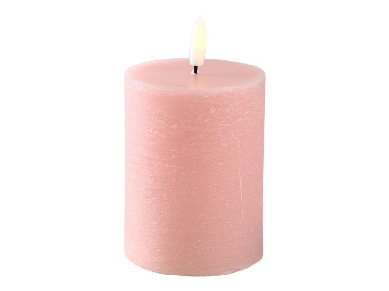 Det Gamle Apotek Led vaxljus, h 10cm, dia. 7,5cm, gammelrosa, exkl. 2xaa batteri | N - A | GameStuff