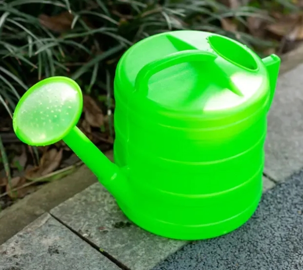 Schwarzwald Garten Giesskanne 10L Oval Kunststoff Giesskanne Mit Sieb Giesskanne - 1600