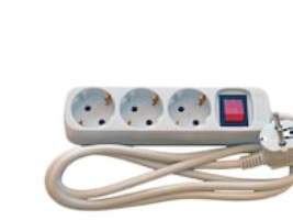 Schuko-uttag, 3 uttag med strömbrytare, vit, 3 m | Stickproppar och uttag | GameStuff