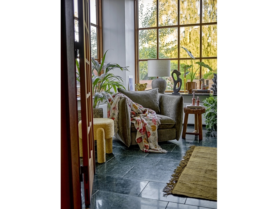 BLOOMINGVILLE Isabelle pöytävalaisin, harmaa, kivitavaraa