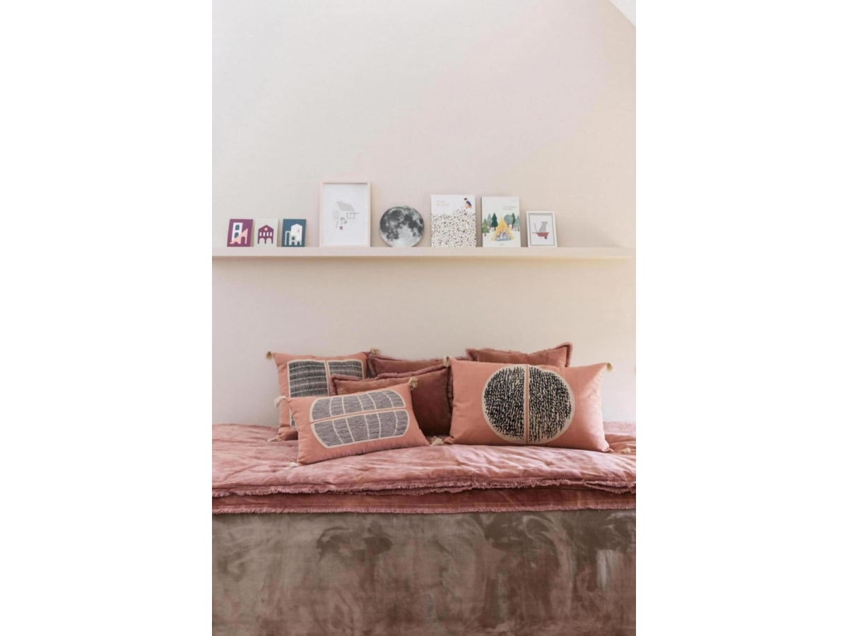 VIVARAISE FARA BLANKET Rosew 135X200