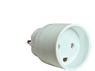 E-Line stickproppsadapter från - Schuko/Pin jord till DK M/jord, 250V, 16A, vit | Datortillbehör - Kablar & adaptrar - Strömkablar | GameStuff