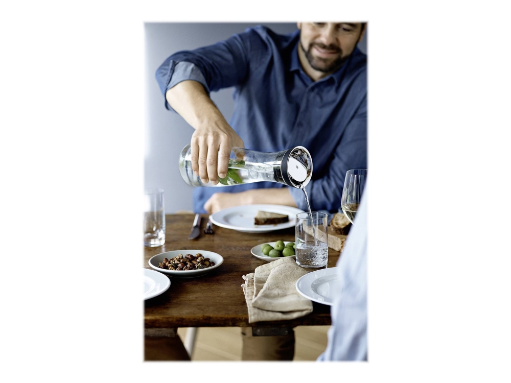 WMF Basic - Water decanter - Storlek 7 cm - Höjd 29 cm - 1 L - guld | Bordssättning - Kannor & karaffer - Karaffer av glas | GameStuff