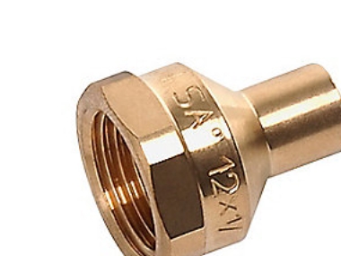 Overg.muffe 1/2 -18 mm - rørgevind muffe og glat ende | VVS Artiklar - Rör & Kopplingar - Kopparrör och rördelar | GameStuff