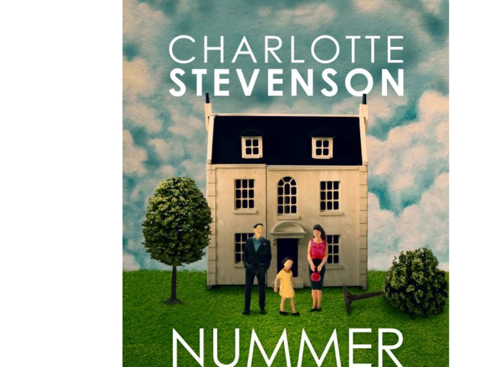 Nummer 33 | Charlotte Stevenson