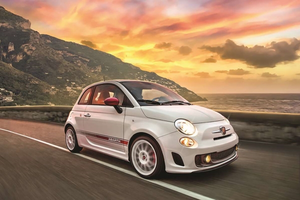 1:24 500 Abarth (2008)
