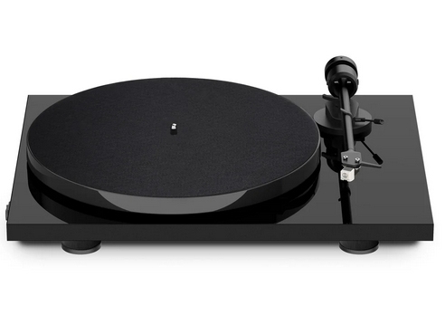 Pro-Ject E1 levysoitin Audio-Technica AT3600L pää, kiiltävä musta