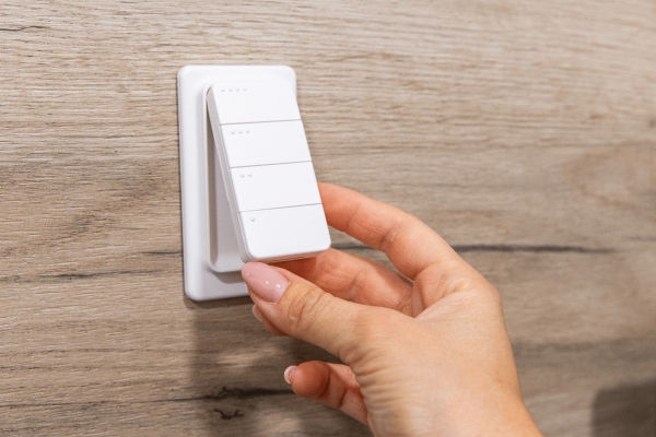 Shelly Blu Rc Button 4 Zb Weiß - Bluetooth &Amp Zigbee 4-Kanal-Fernbedienung