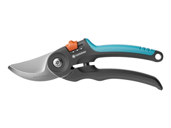 Gardena PremiumCut Flex för grönt trä 12242-20 | Trädgården - Trädgårdsredskap - Beskärningssaxar & grensaxar | GameStuff