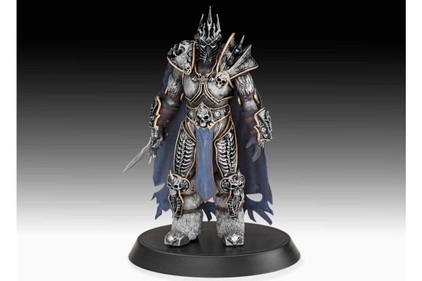 Revell Modellbausatz - Geschenkset World of WarcraftThe Lich King (03515)